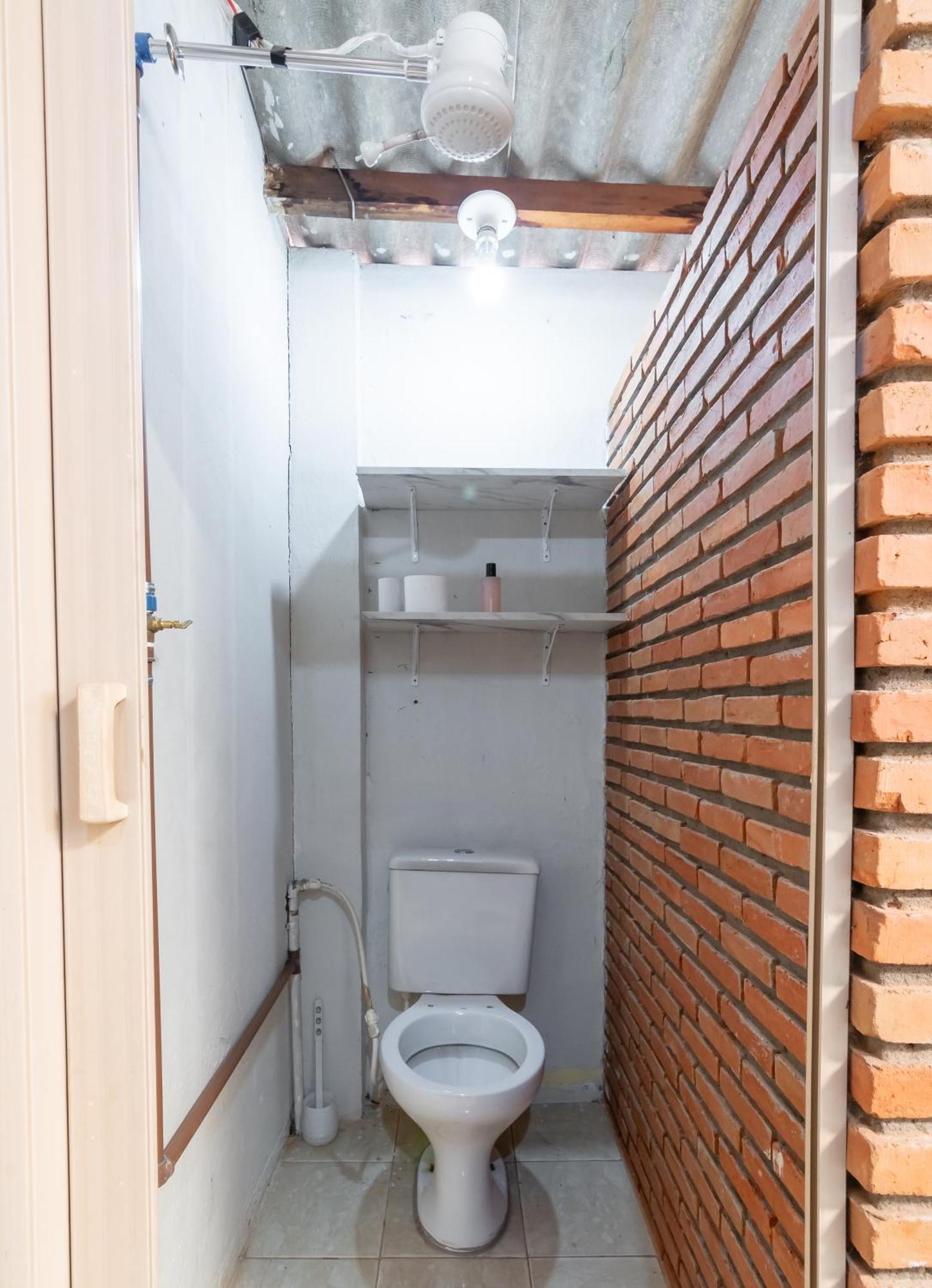 Pousada Roosevelt Quarto 04 - Pousada Central Prox Rodoviaria E Dist Industrial Hotel Uberlândia Екстериор снимка